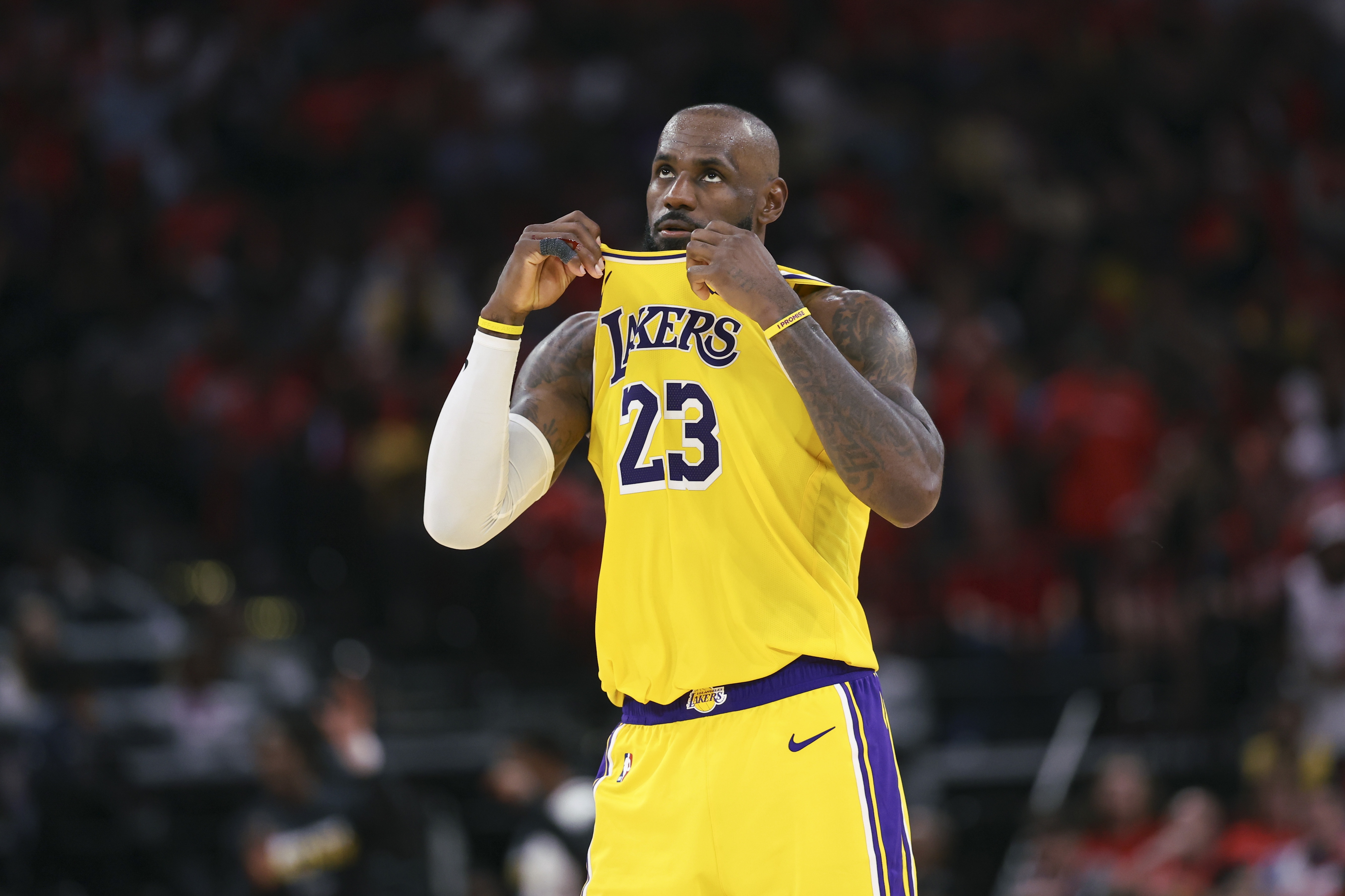 詹姆斯：27年生涯，夏季训练懈怠即终点