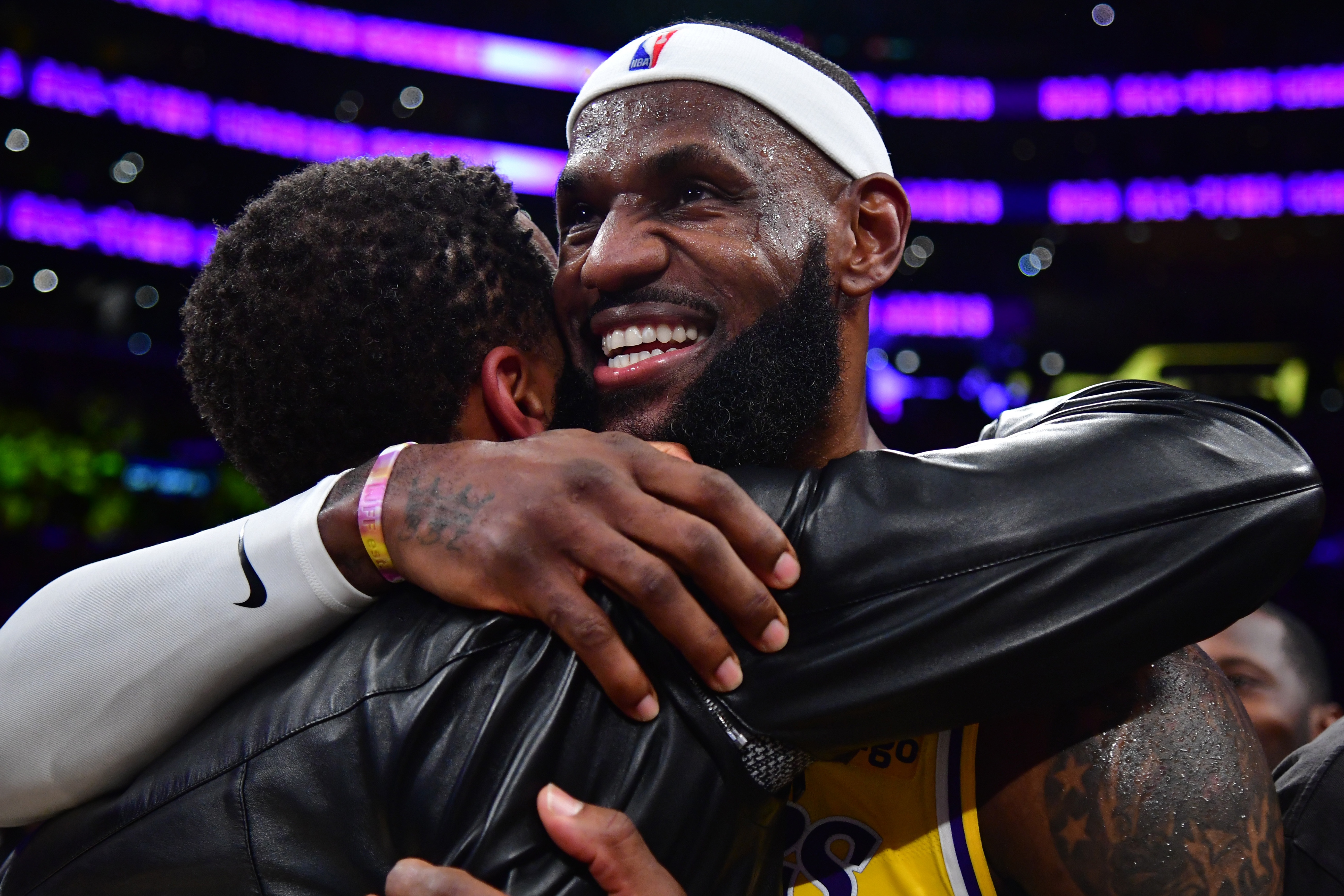 ESPN曝詹姆斯加盟76人内幕：甘西旧识与富保罗人脉是关键