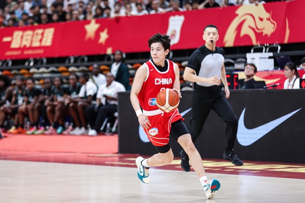 杨舒予:放平心态打美国 带动快攻与反击