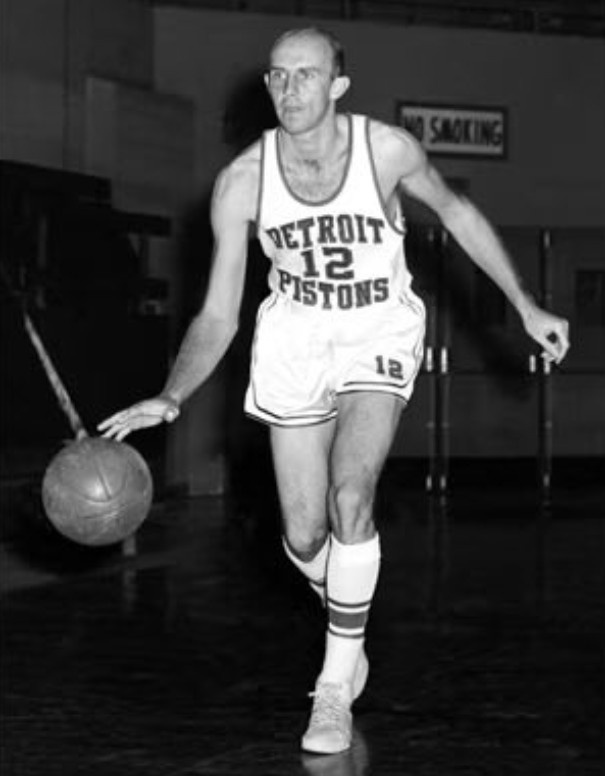 退役赛季场均得分榜:佩蒂特22.5分居首 乔丹第7 威少第18 退役赛季场均得分榜:佩蒂特22.5分居首 乔丹第7 威少第18