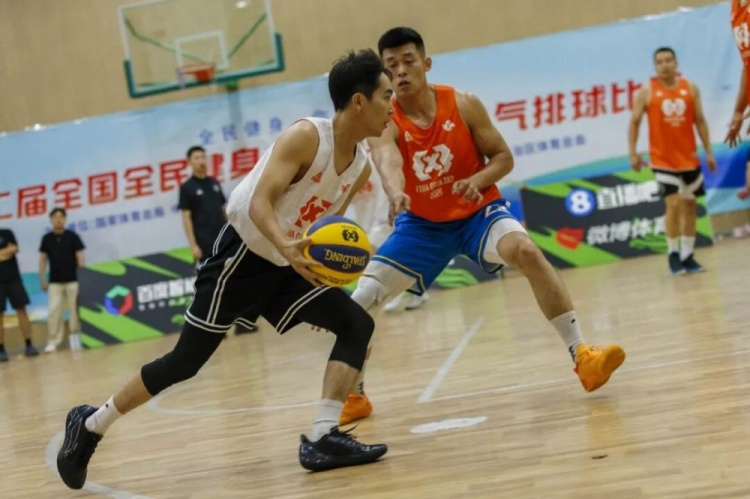 FIBA Open 3x3呼和浩特站战罢 蒙草酒业全胜夺冠 FIBA Open 3x3呼和浩特站战罢 蒙草酒业全胜夺冠