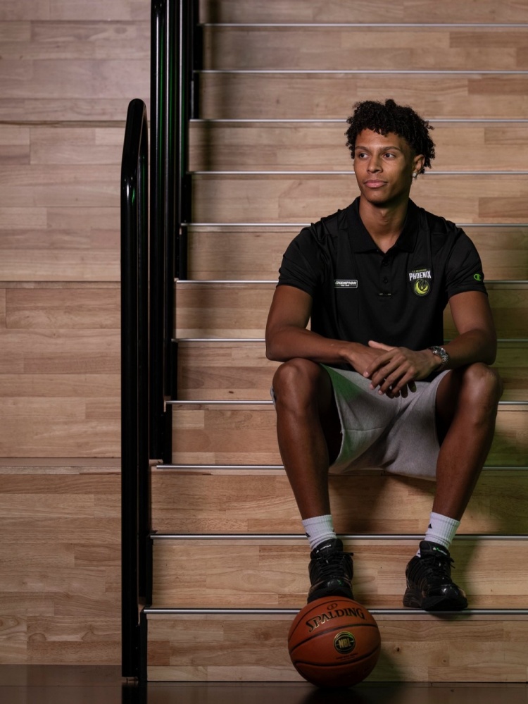 备战27年选秀！勇士、火箭等多支球队前往澳大利亚考察戴森的弟弟