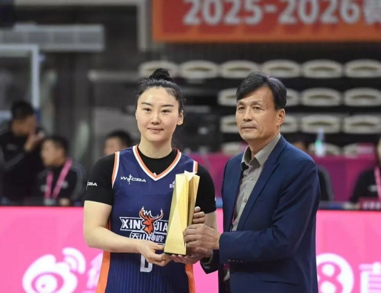 中国女篮控卫之殇,怪宫鲁鸣有用吗 中国女篮控卫之殇,怪宫鲁鸣有用吗