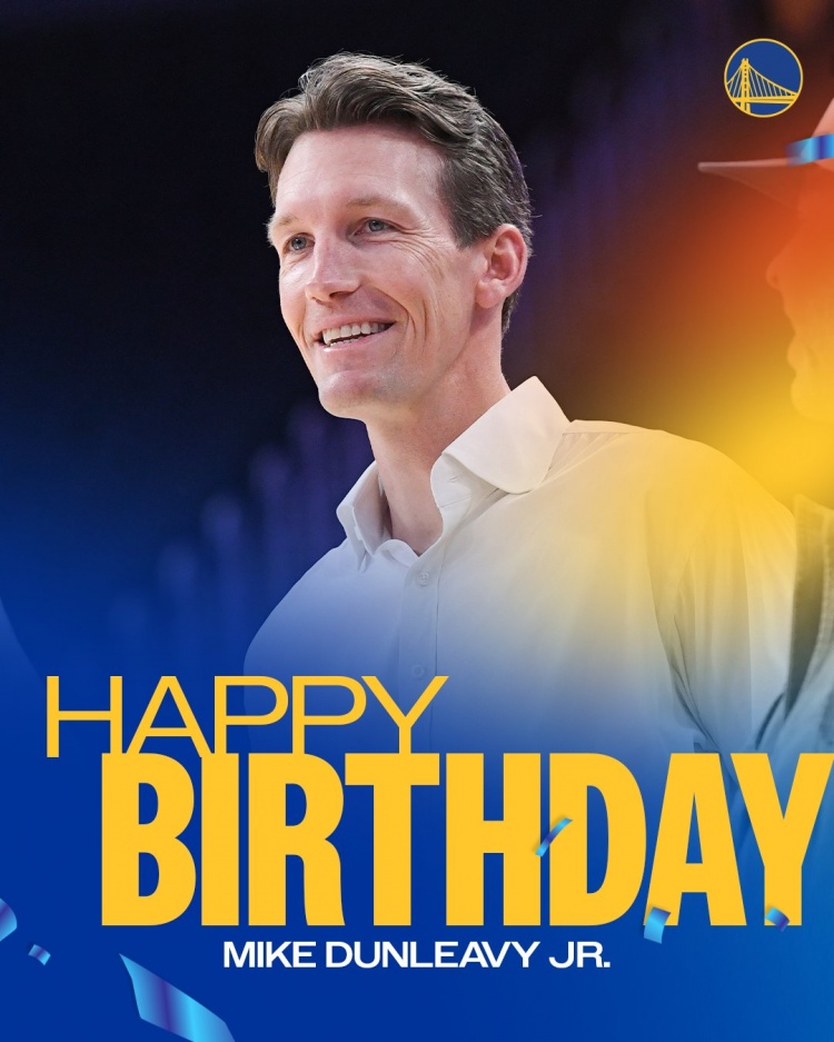 真挚的祝福🎂勇士官方祝球队总经理邓利维46岁生日快乐! 真挚的祝福🎂勇士官方祝球队总经理邓利维46岁生日快乐!
